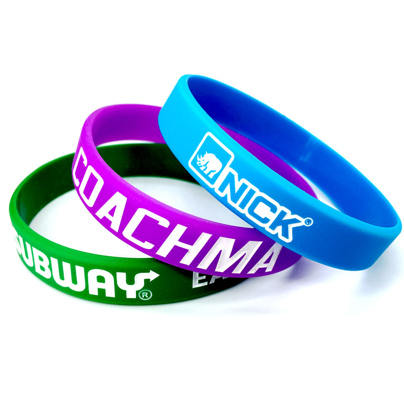 Silicone bracelet printed color LOGO Rubber bracelet Wristband Adult children basketball sports silicone bracelet jewelry Application Scenario