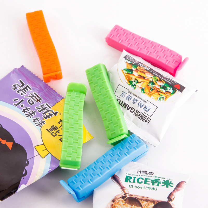 Household food bag clip, 7.5CM arc-shaped sealing clip, sealing device, snack sealing clip, Huangyan Shangya Plastic Factory