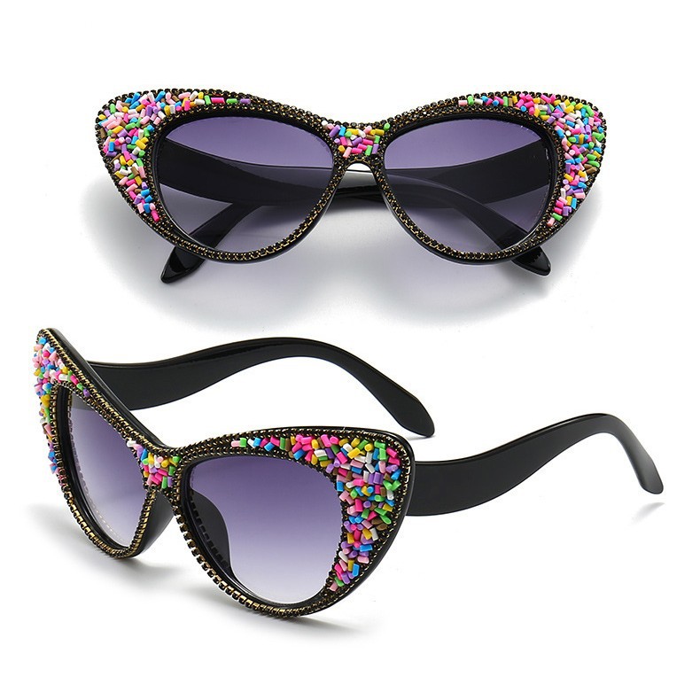 New fashionable and trendy diamond-encrusted cat-eye sunglasses, cake crush decoration, personalized European and American dance party sunglasses, cross-border batch Item Picture