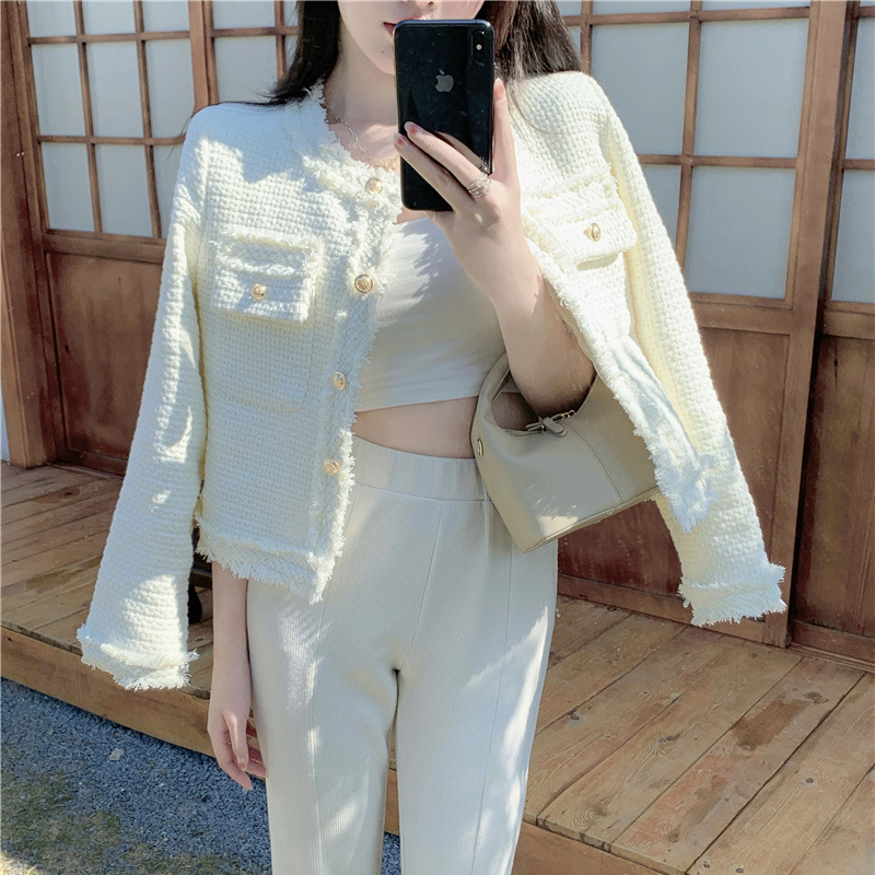 Rong Guan Da New Spring And Autumn All White Small Fragrant Wind Coat Women Unique Chic Design Sense Of Short Top details Picture