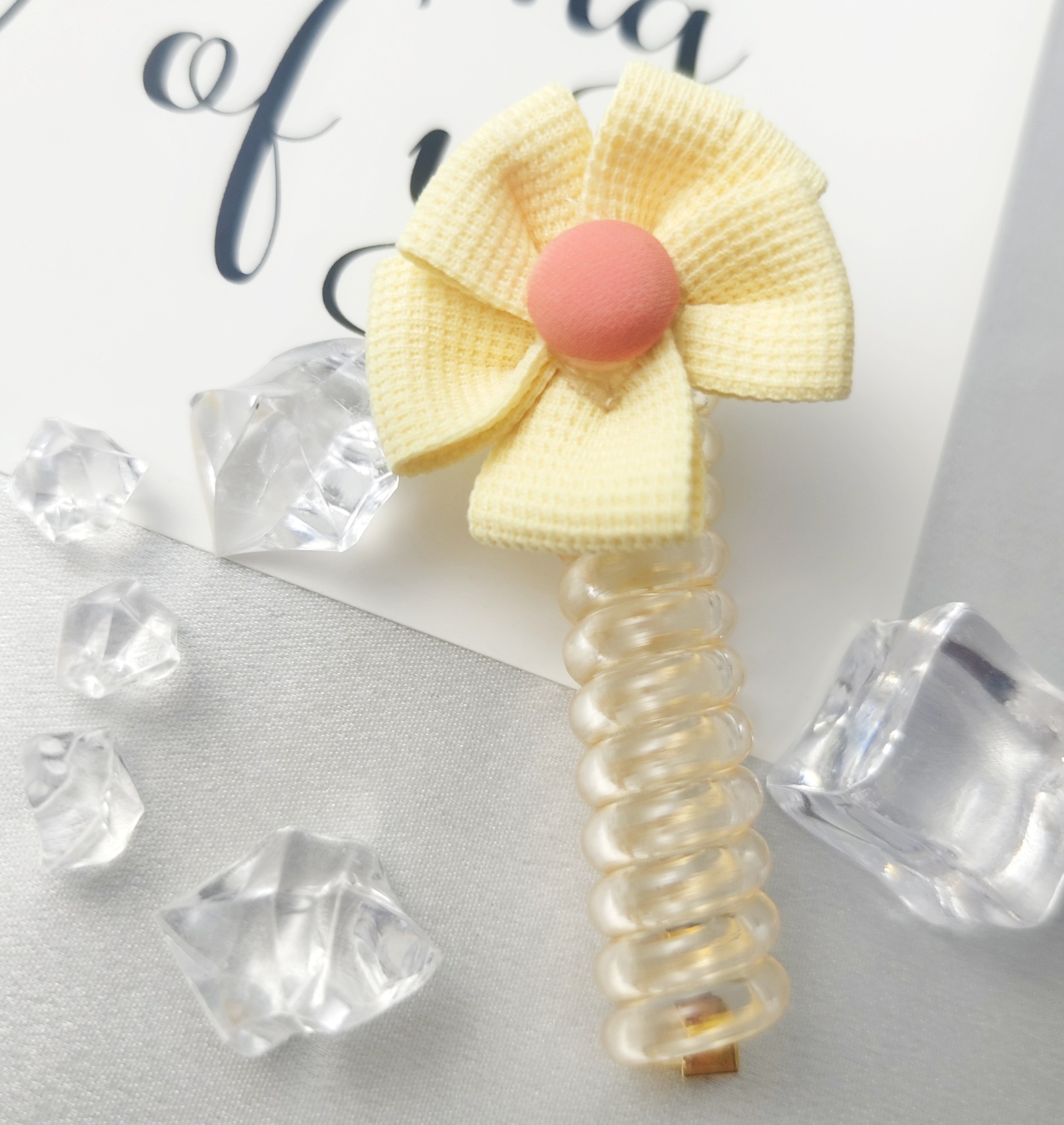 New Korean-style hair tie for women, transparent flower telephone line hair band braiding tool, high elasticity, no damage to ponytail hair Item Picture