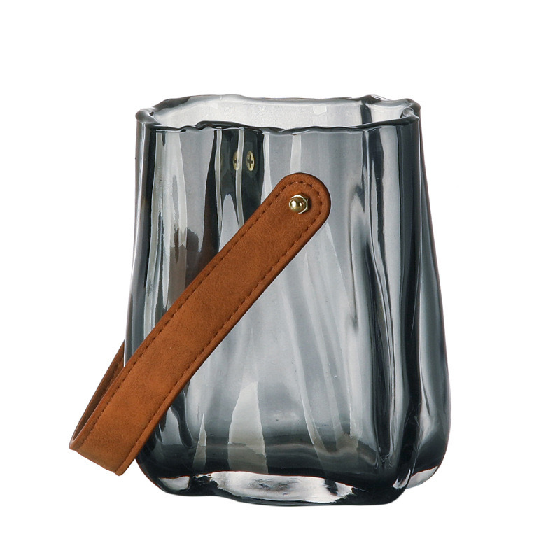 装饰花瓶白底实物图