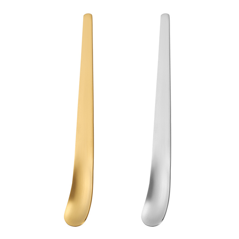 304不锈钢勺子雪糕勺长柄搅拌勺日式平头吃饭甜品蛋糕勺冰淇淋勺白底实物图