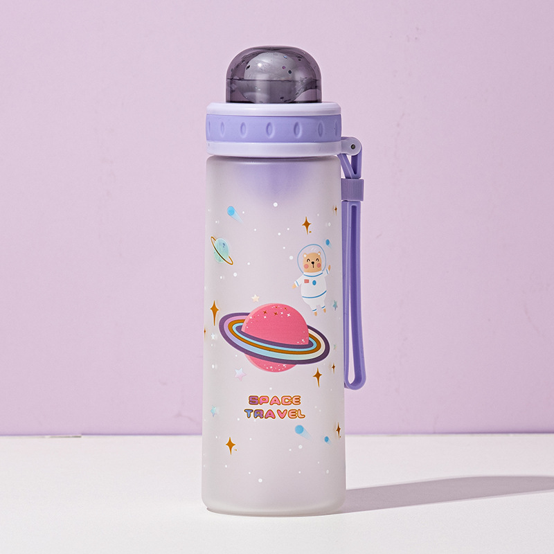 Eben Astronaut Space Cup Gradient Color High Appearance Level Large Capacity Universal Simple Portable Straight Drink Plastic Cup Application Scenario