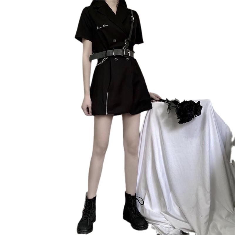 Military-style, individualistic and stylish waist belt, female ins dark punk jk belt, decorated chain, single-shoulder crossbody strap Item Picture