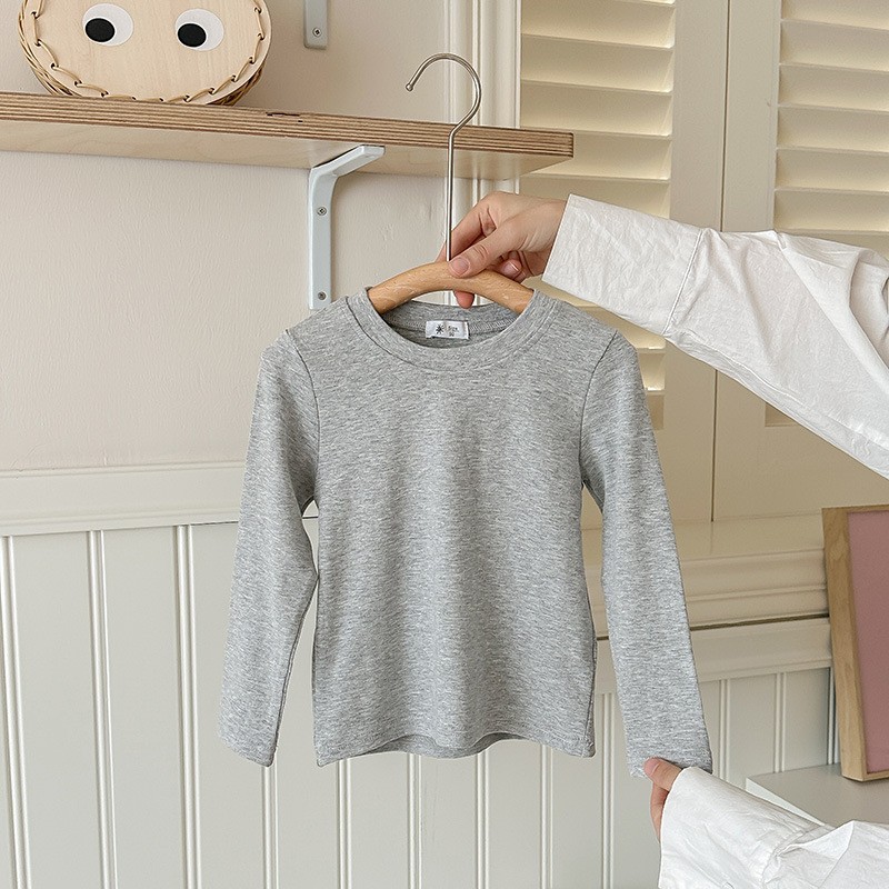 New autumn boys' and girls' tops, cute baby base layer, children's white outerwear, long-sleeved loose mask T-shirt Specification image