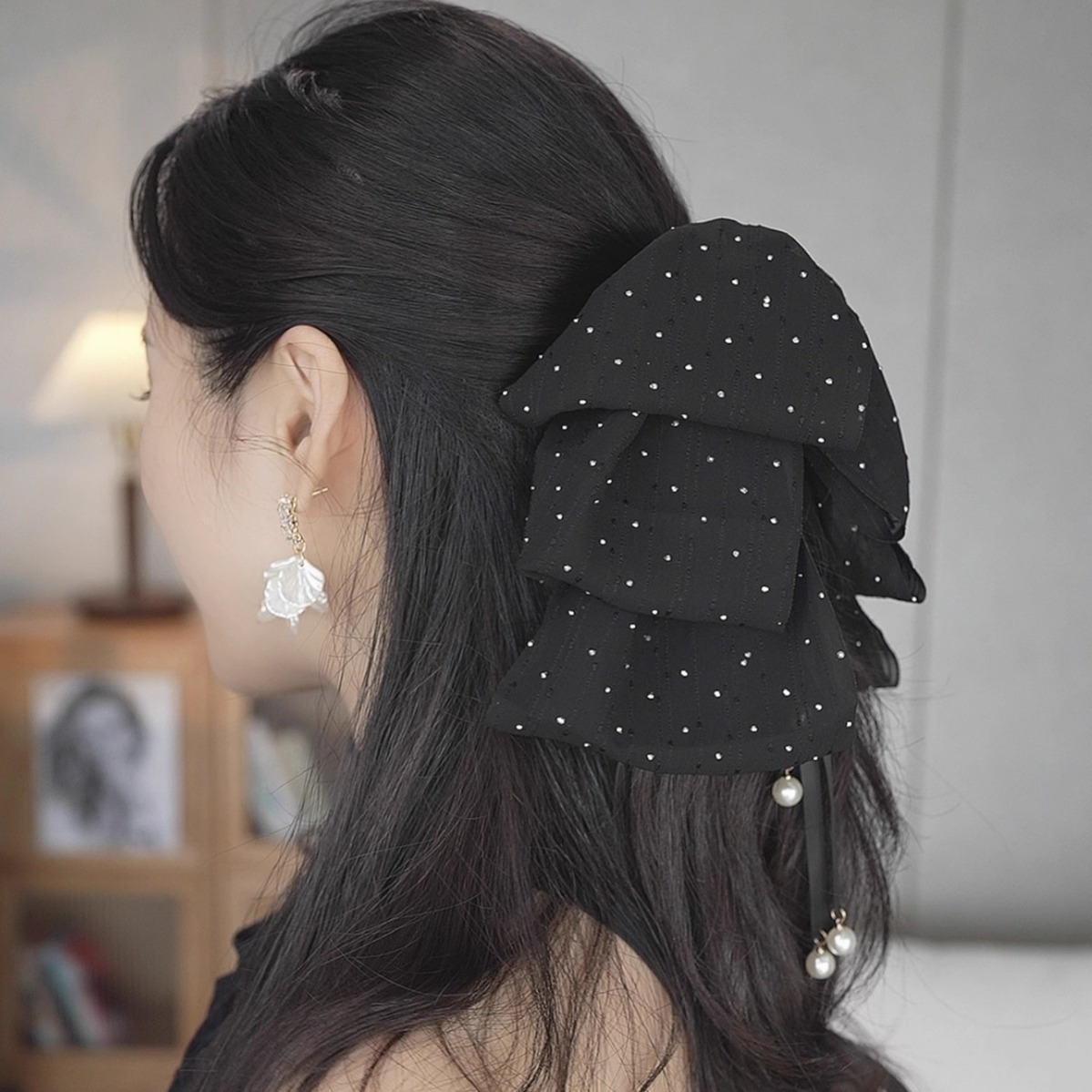 Listen To The Rain Grab Clip 2024 New Star Four Streamer Hair Clip Show The Amount Of French Gentle Sweet Hair Accessories details Picture