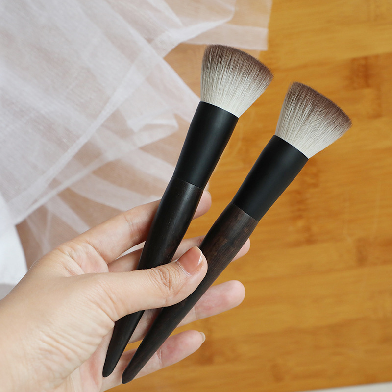Jiesilin Flat Head Powder Brush Ebony Purified Fine Light Peak Wool Setting Brush Cangzhou Novice Animal Hair Makeup Brush Specification drawing