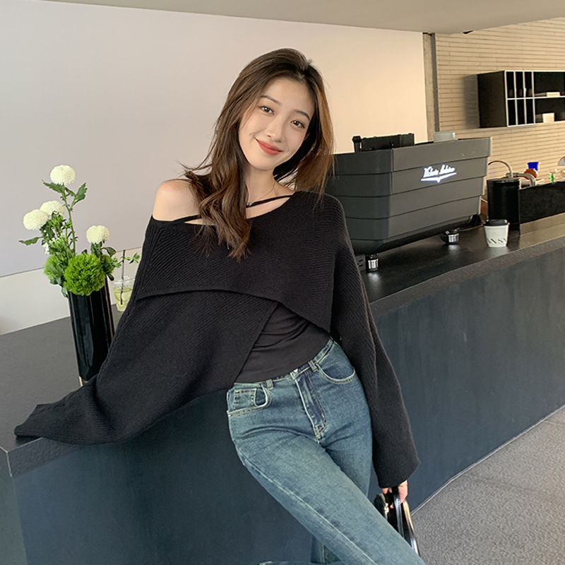 ZY design sense cape-style knitted sweater for women's autumn and winter new style, stylish and youthful sweater H962 Application Scenario