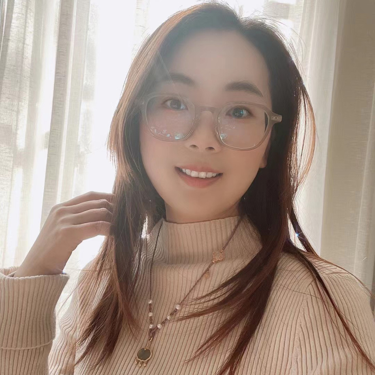 Natural Hetian jade lotus lock pendant necklace, hand-woven freshwater pearl collarbone chain for women, fashionable and versatile