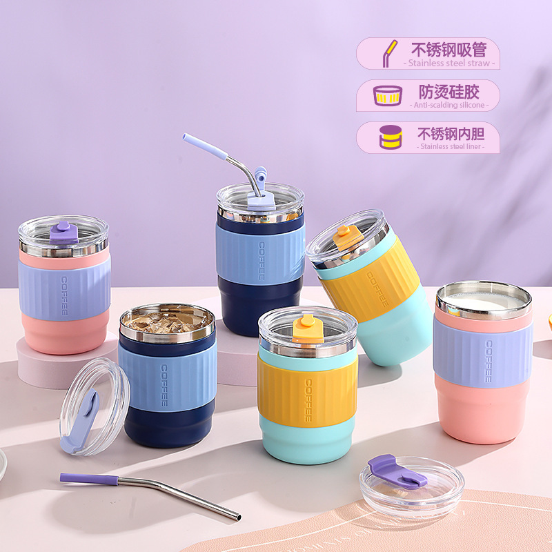New simple silicone anti-scald stainless steel insulated cup with built-in straw drinking cup, ins style insulated lock cold water cup details Picture