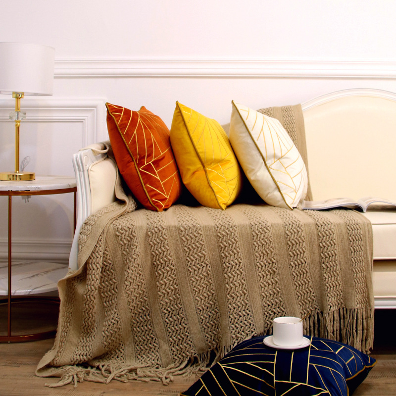 Nordic Modern Simple Italian Light Luxury Sand Cushion Pillow Cover Dutch Embroidery Waist Pillow Back Cover Specification drawing