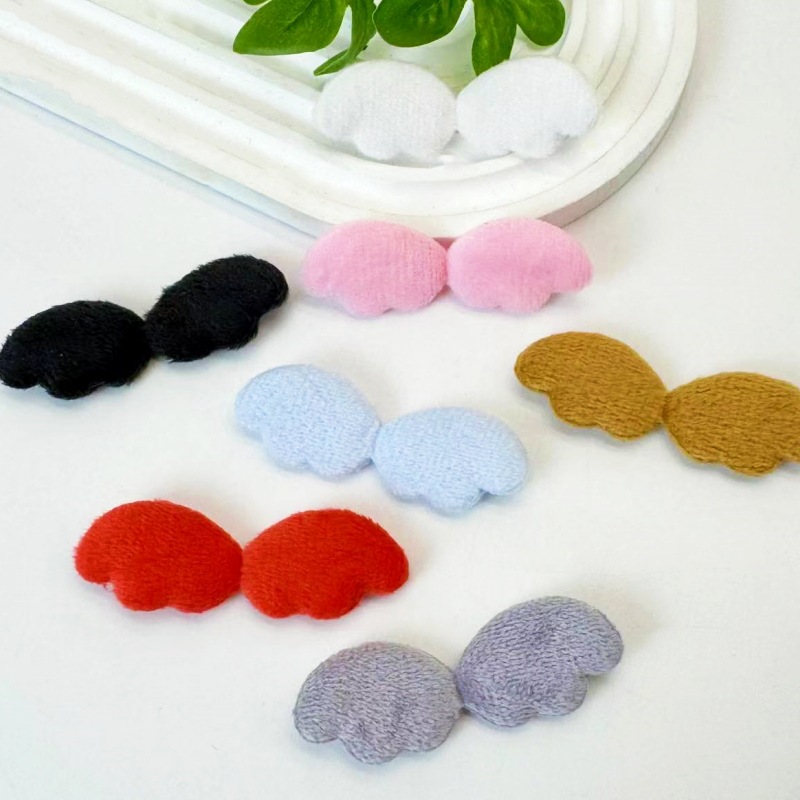 Ultrasonic embossing diy plush angel wings children's hair accessory material clothing bar tray handcrafted decorative accessories Application Scenario