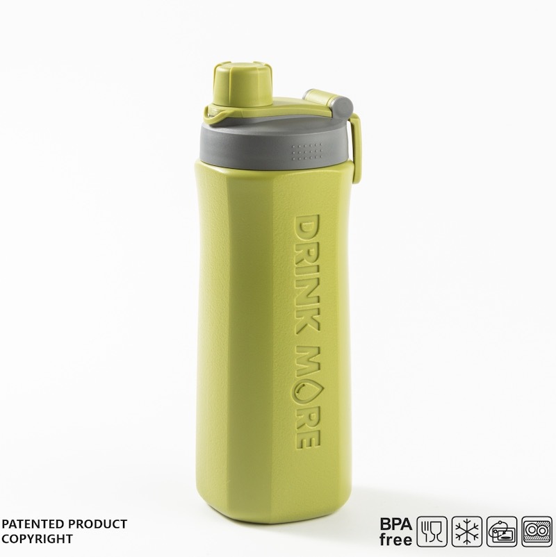 A322 Amazon manufacturers directly supply creative sports kettle Space cup food grade large capacity kettle PE water cup Application Scenario