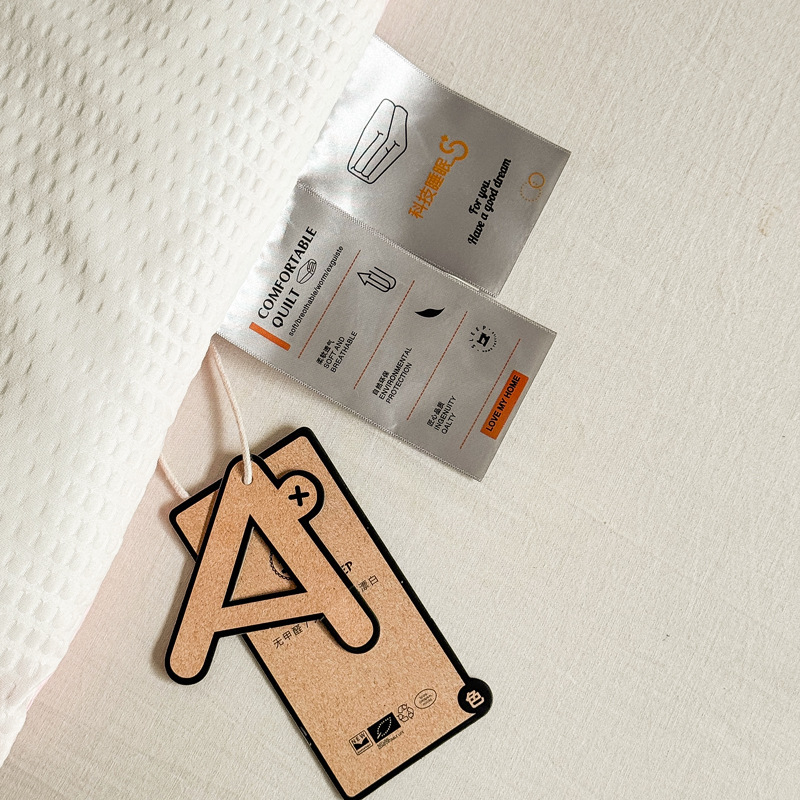 Soybean fiber quilts, summer cool quilts, air-conditioned quilts, winter quilts, cotton quilts, single student dormitories, spring and autumn quilt cores, all four seasons Application Scenario