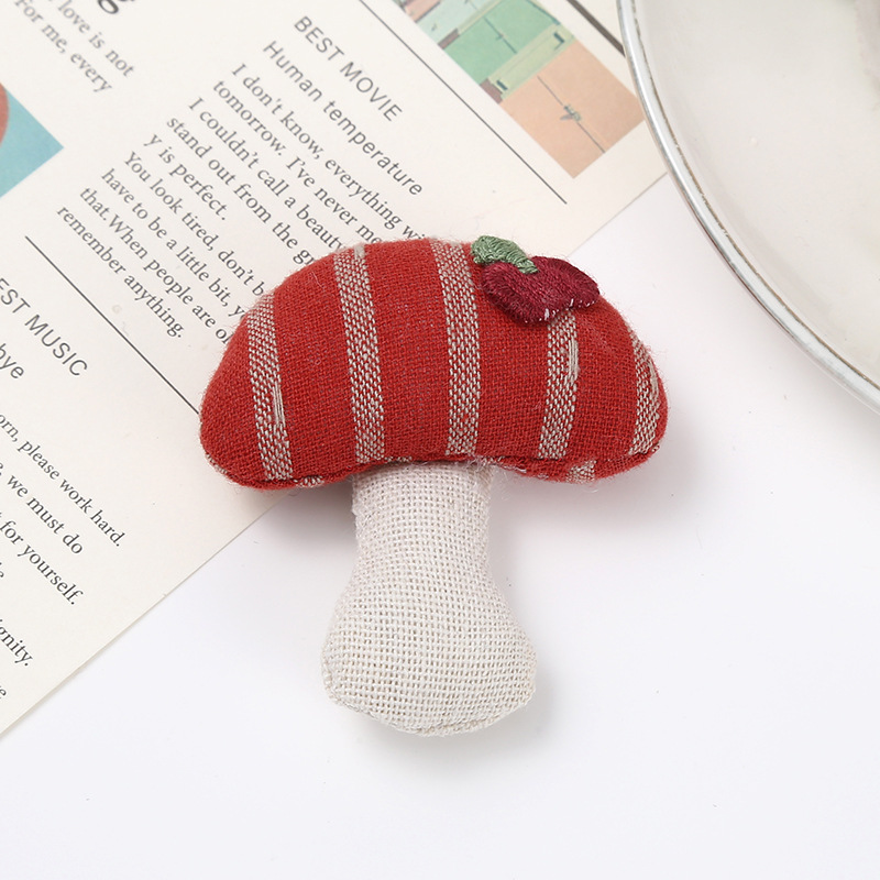 萌趣花朵布艺充棉包挂儿童服装饰品diy手工胸针鞋帽箱包配件辅料详情13