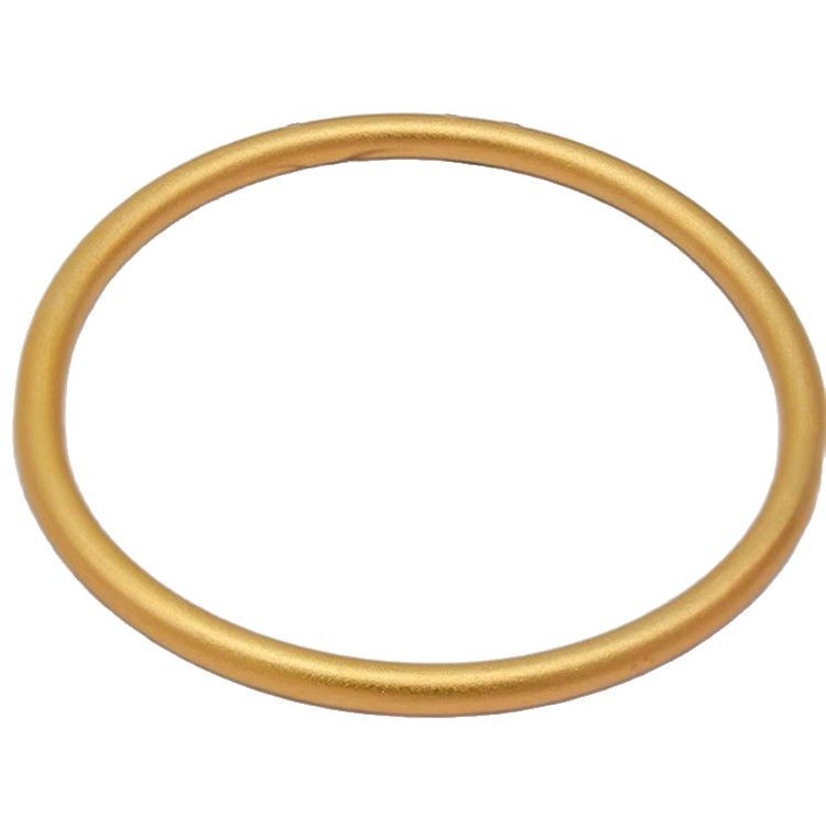 إن أزياء أزياء مكسوة بأساور لاصقة، لكنها ذات طابع رفيع، مثل سوار اللوتس Item Picture