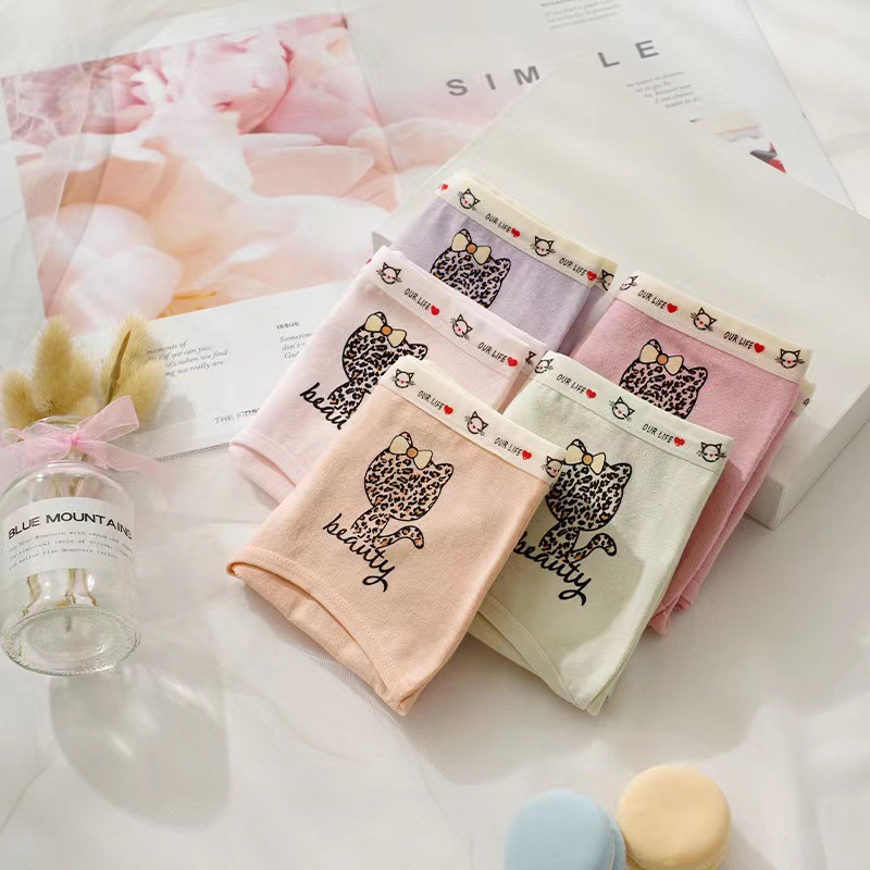Girl's underwear cotton Japanese girl student lovely girl breathable bottom pants middle waist briefs wholesale Application Scenario