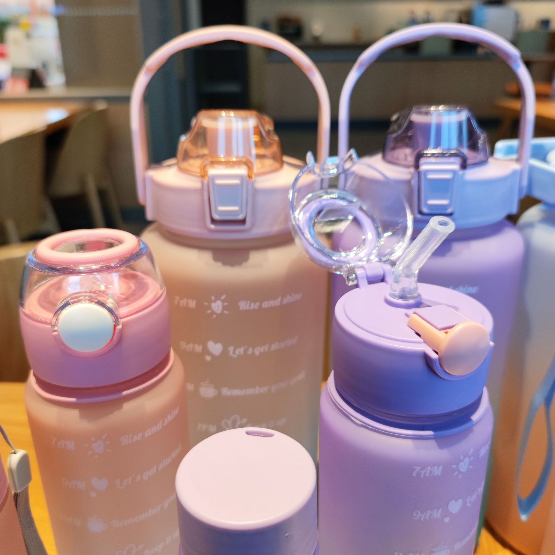 Gradient Color Scrub Size Capacity Three-Piece Sippy Cup Outdoor Fitness Sports Water Bottle Wholesale Cross-Border Adults Application Scenario