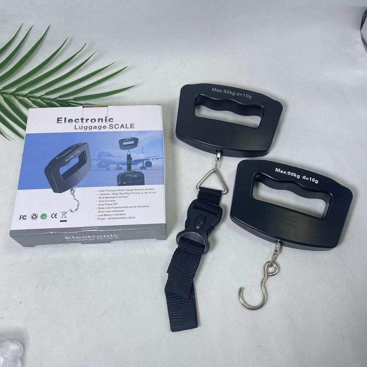 Portable hand-held scale, mini high-precision hook scale, circular hand-held scale, luggage scale, customizable 50kg electronic scale Application Scenario