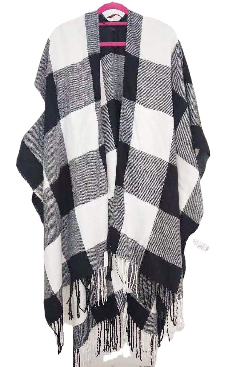 Fabricante personalizado imitación cachemira doble color clásico tartan europa y américa moda callejera fenda capa otoño invierno borla capa details Picture