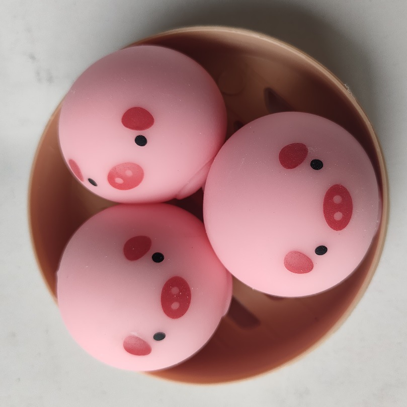 Pinch Music Small Chicken Small Pig Bear Cub Vent Decompression Decompression Dumpling Tofu Ball Tpr Toy Wholesale Specification drawing