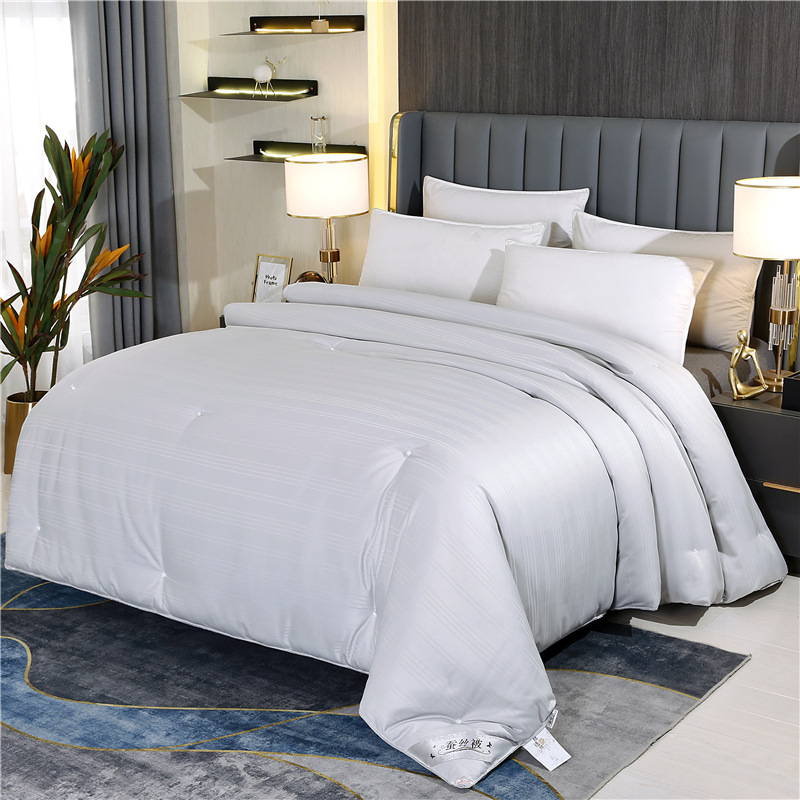 All-cotton handcrafted summer cool quilt, pure cotton spring and autumn quilt, air-conditioned quilt, winter quilt, double four-season quilt, two-in-one mother and child quilt core Item Picture