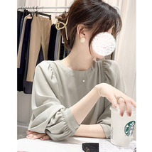 2023年春季韩版气质奶润奶润的薄荷绿 温婉风情的灯笼袖罩衫 衬衣