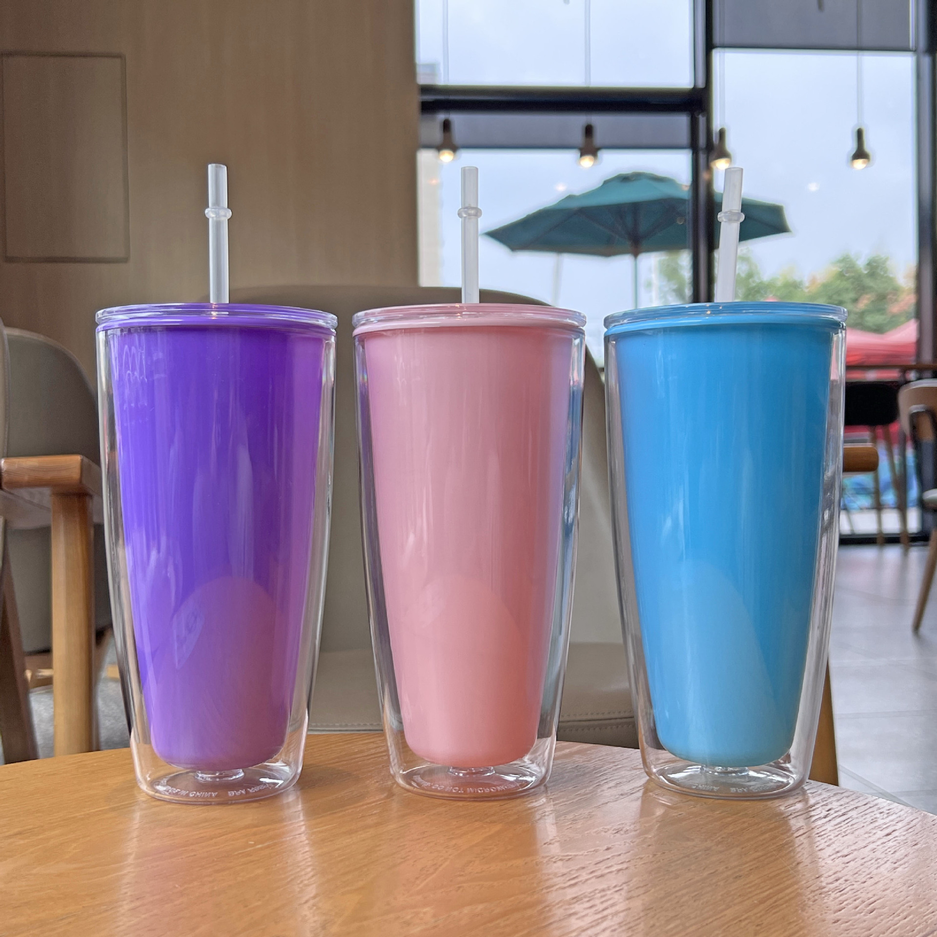 Cross-Border New Net Red High Appearance Level Water Cup Wholesale Double Plastic Cup Portable Couple Straw Cup Creative Queen Cup details Picture