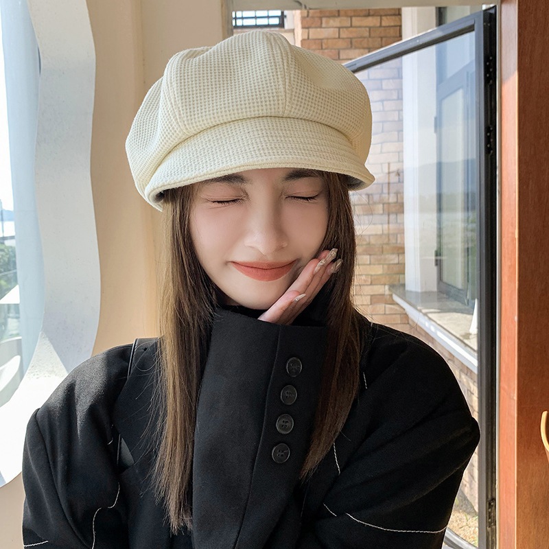 Spring and Autumn's new octagonal hats are versatile for women. Japanese-style berets, British retro, Korean-style trendy hats, and newsboy hat trends details Picture