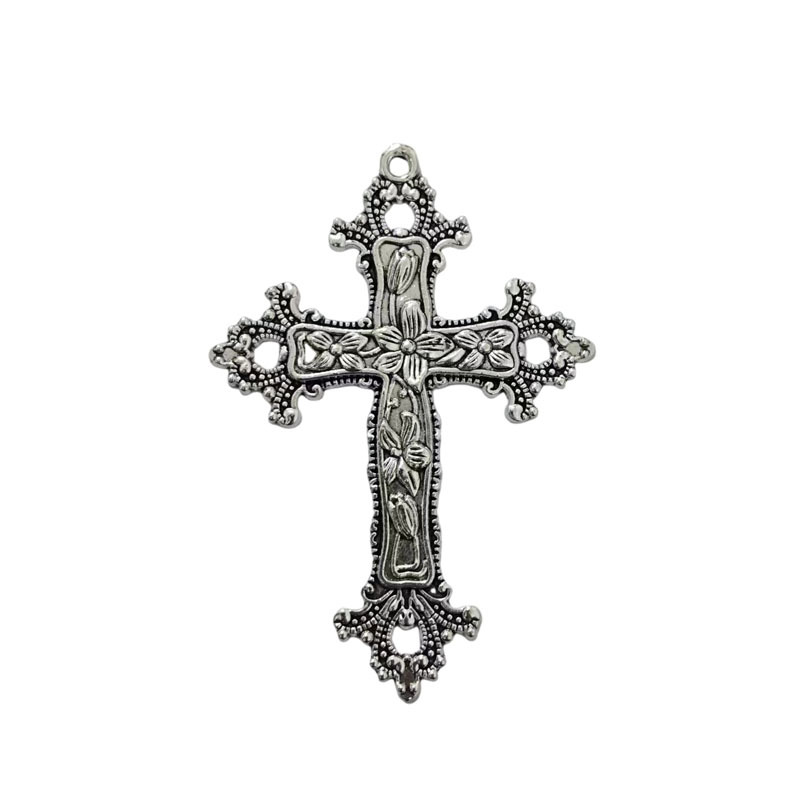 Wholesale of DIY jewelry accessories zinc alloy flower-patterned European and American retro cross necklace pendants Application Scenario