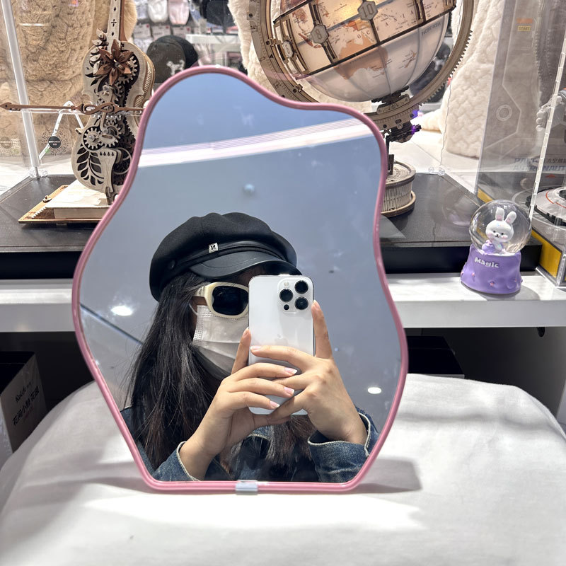 镜子/镜子化妆镜/化妆镜/镜子工艺品/小镜子学生可爱白底实物图