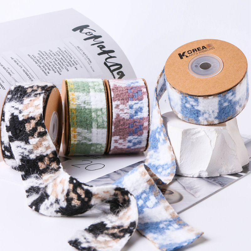 Autumn and winter multi-color woven flocked small chanel-style webbing DIY bow hair accessory flower gift packaging Application Scenario