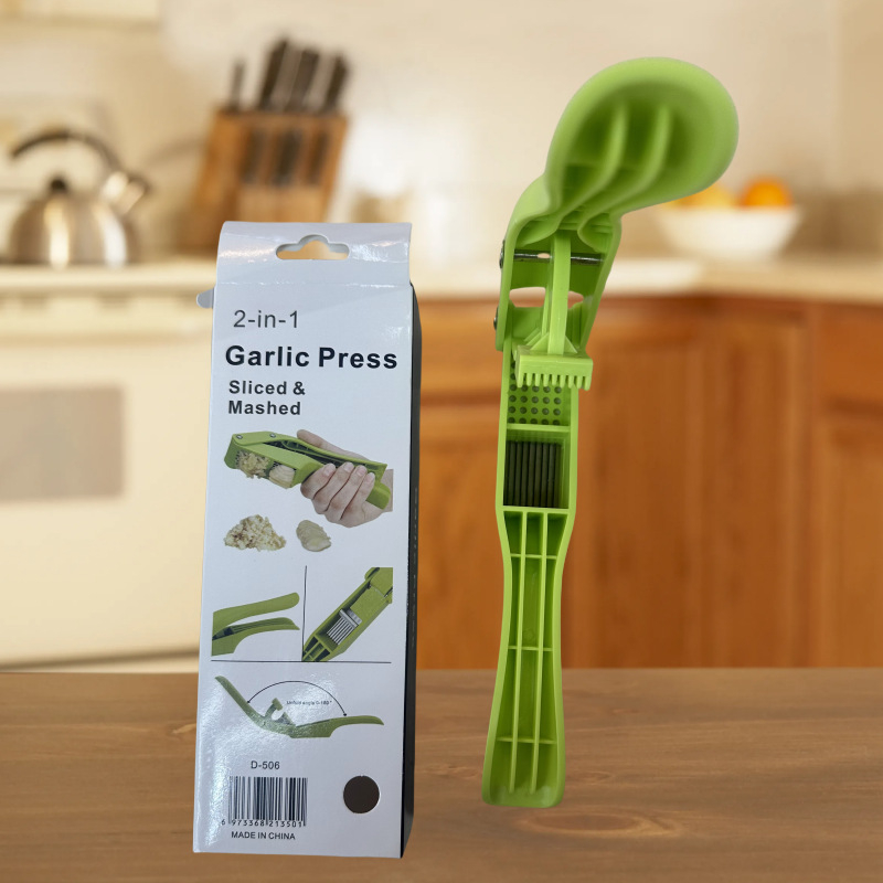 Cross-border stainless steel two-in-one manual garlic press, garlic pounding machine, multi-functional garlic cutter, garlic picker, household garlic puree press Application Scenario
