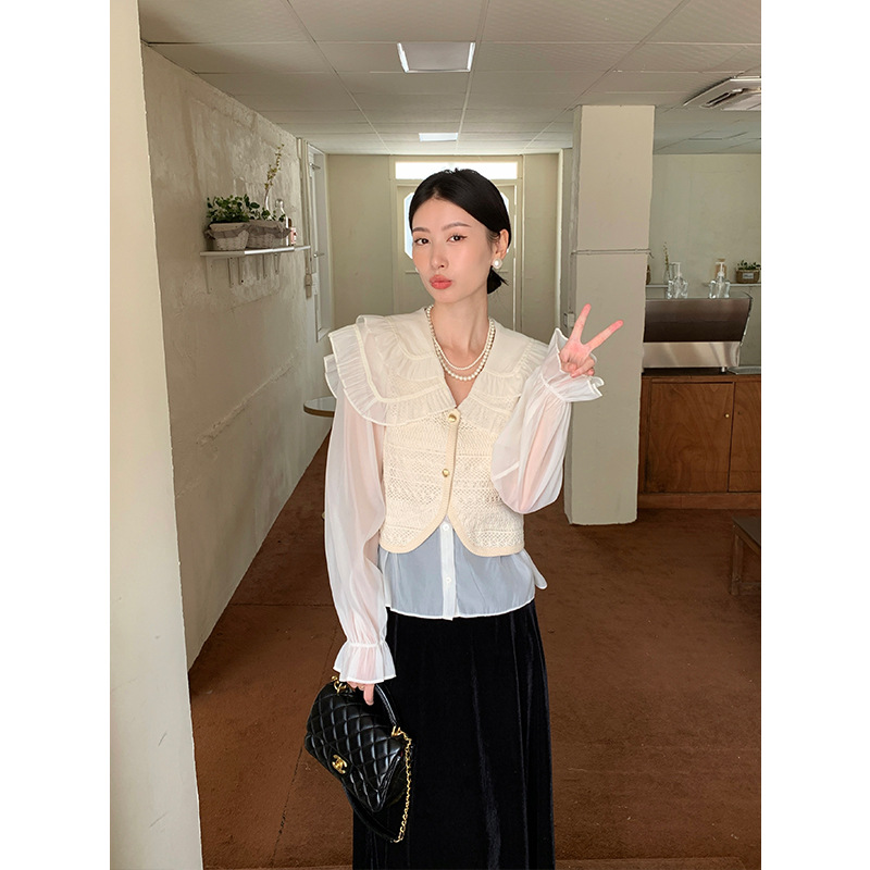 Aisili 2022 Autumn Collection New bubble-sleeved lace top Korean style sweet fake two white shirts for women 7025 details Picture