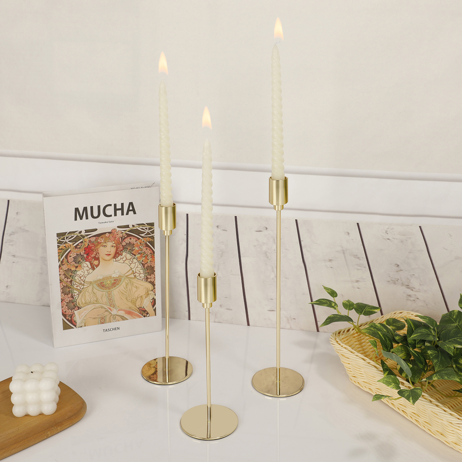 Cross-Border Amazon Candle Holder Wholesale Metal Iron Candle Holder Decoration Home Living Room Crafts Wedding Candle Holder Specification drawing