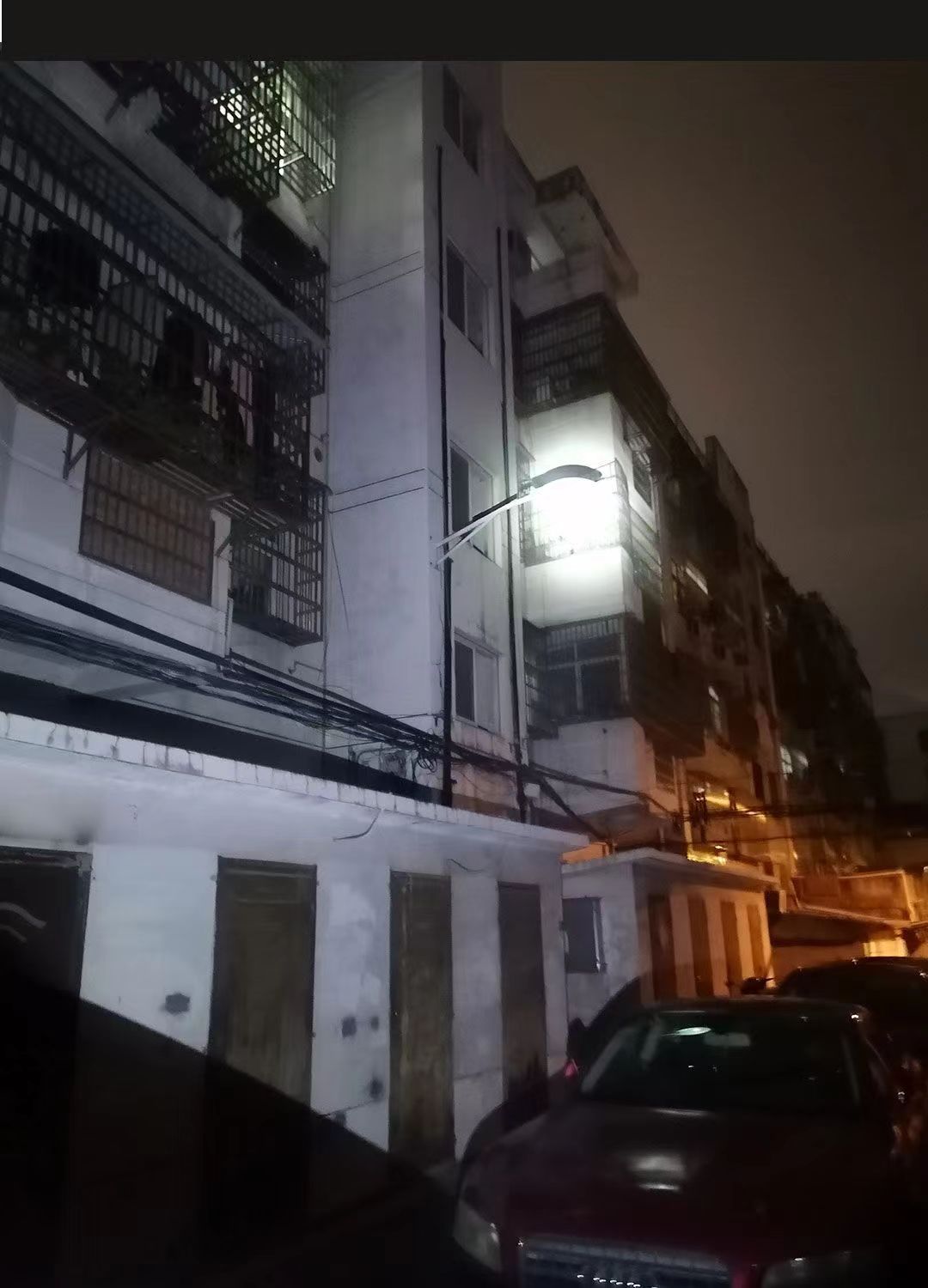 头灯强光户外防水感应LED长续航超亮激光钓鱼灯头戴式充电矿灯详情8