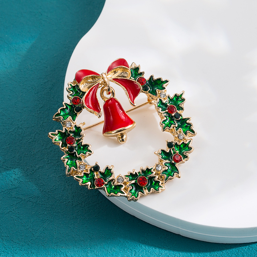 2023 New Christmas Brooch Bell Christmas Tree Snowman Accessories Europe And The United States Popular Alloy Studded Diamond Drop Oil Brooch details Picture