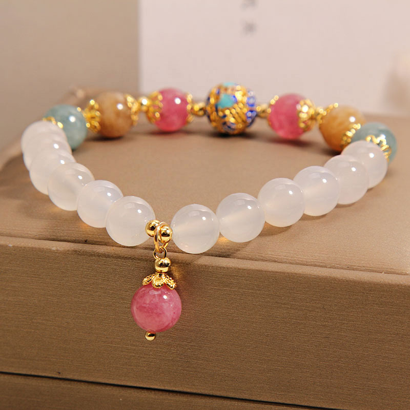An Instagram niche design white agate bracelet for women's summer, with a light luxury and high-end feel. A flanged tourmaline bracelet as a gift for your best friend details Picture