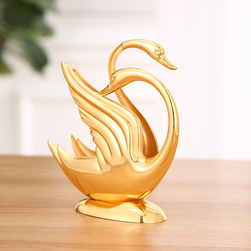 European Beautiful Swan Paper Towel Clip Gold Plating Creative Home Hotel Restaurant Home Decoration Paper Towel Storage Clip details Picture