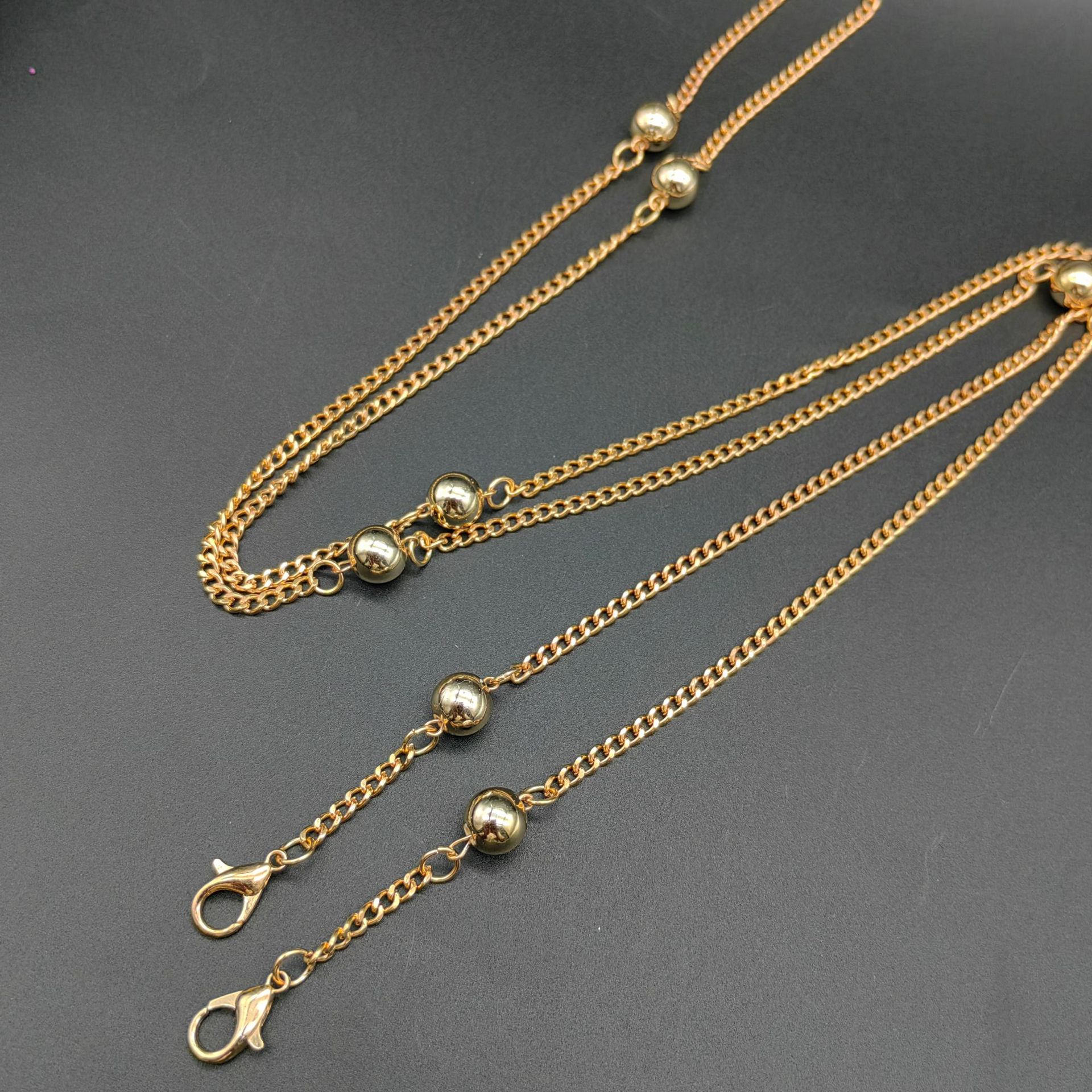 Wholesale Metal Chain Double Head Lobster Buckle Clothing Bag Waist Chain Electroplating Color Preserving Chain Diy Hand Accessories Application Scenario