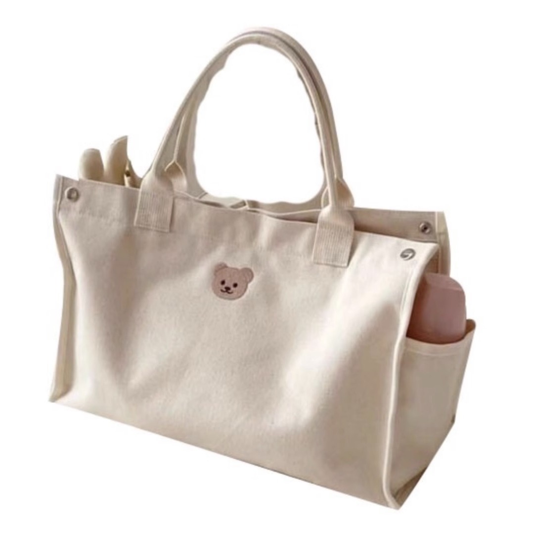 Cross-border exclusive canvas, large-capacity mommy bag, embroidered bear, casual and versatile, easy for moms to carry when going out Item Picture