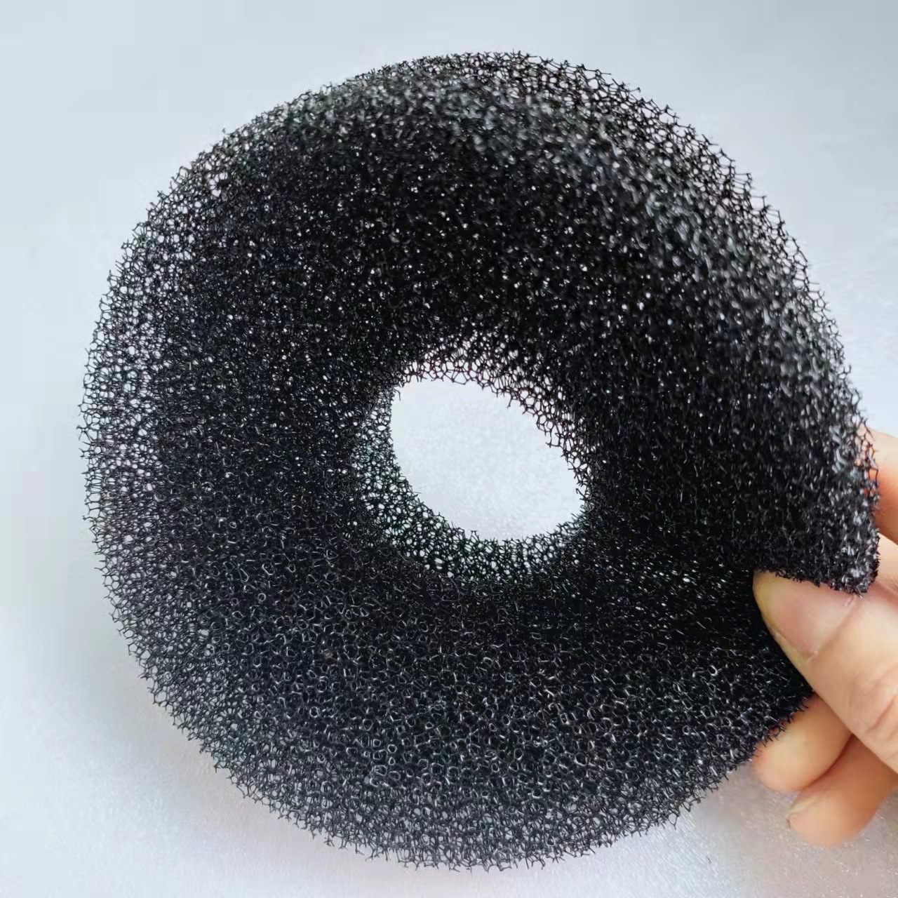 Breathable and absorbent mesh cotton filter core for beauty devices, pore cleaning instrument filter sponge pad, silicone sponge Specification drawing