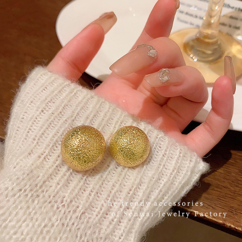 Retro Hong Kong-style golden texture ball earrings, simple and niche, versatile bestseller stud earrings, high-end and elegant earrings for women details Picture