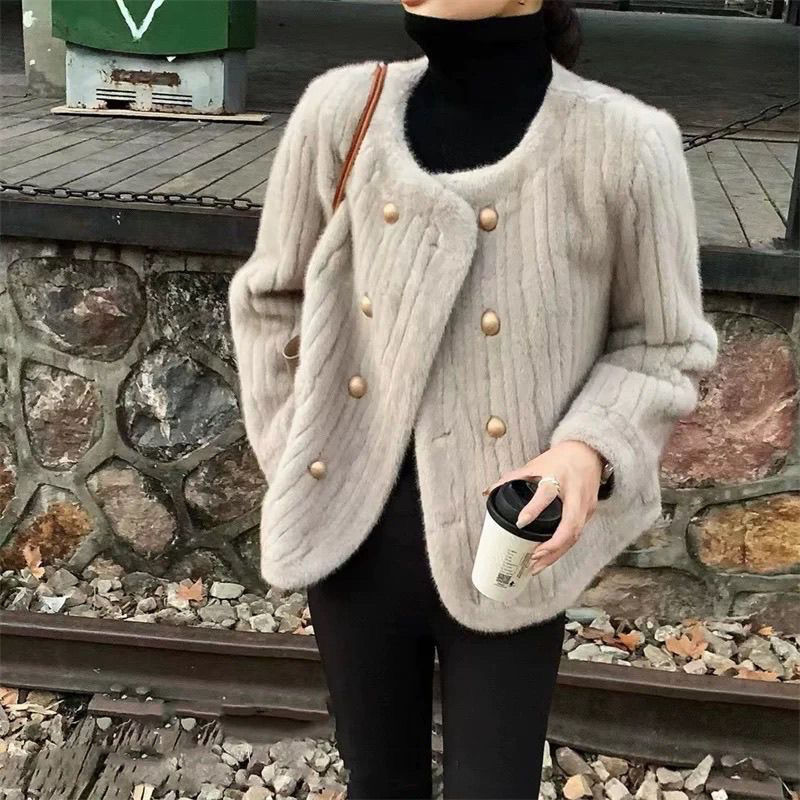 Fur coat Women's new autumn/Winter 2022 imitation mink plush fur one short double-breasted small fragrance style top thumbnail