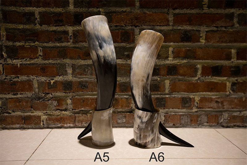 Horn beer mug, water cup decoration, long horn cup, European and American beer mug details Picture
