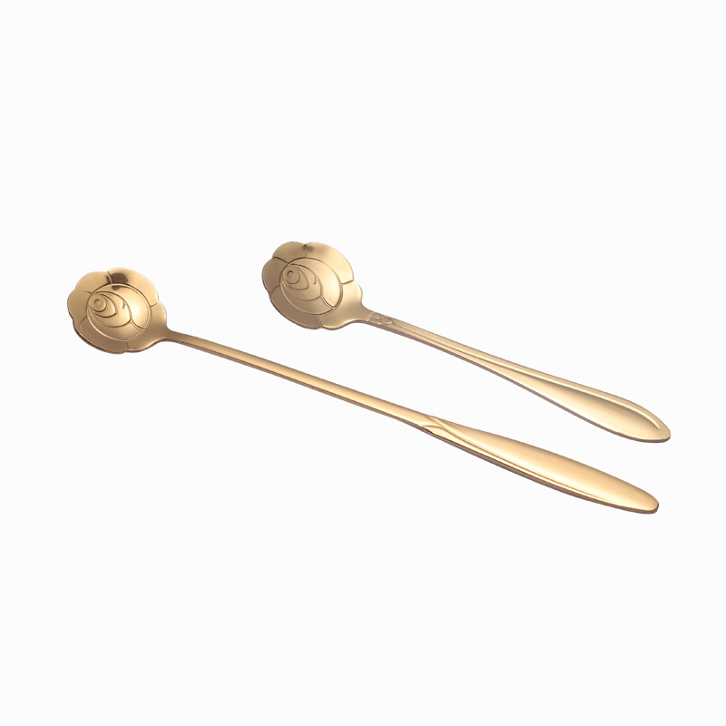 勺子/不锈钢餐具/餐具刀叉勺/316冰淇淋勺/316不锈钢酸奶勺白底实物图