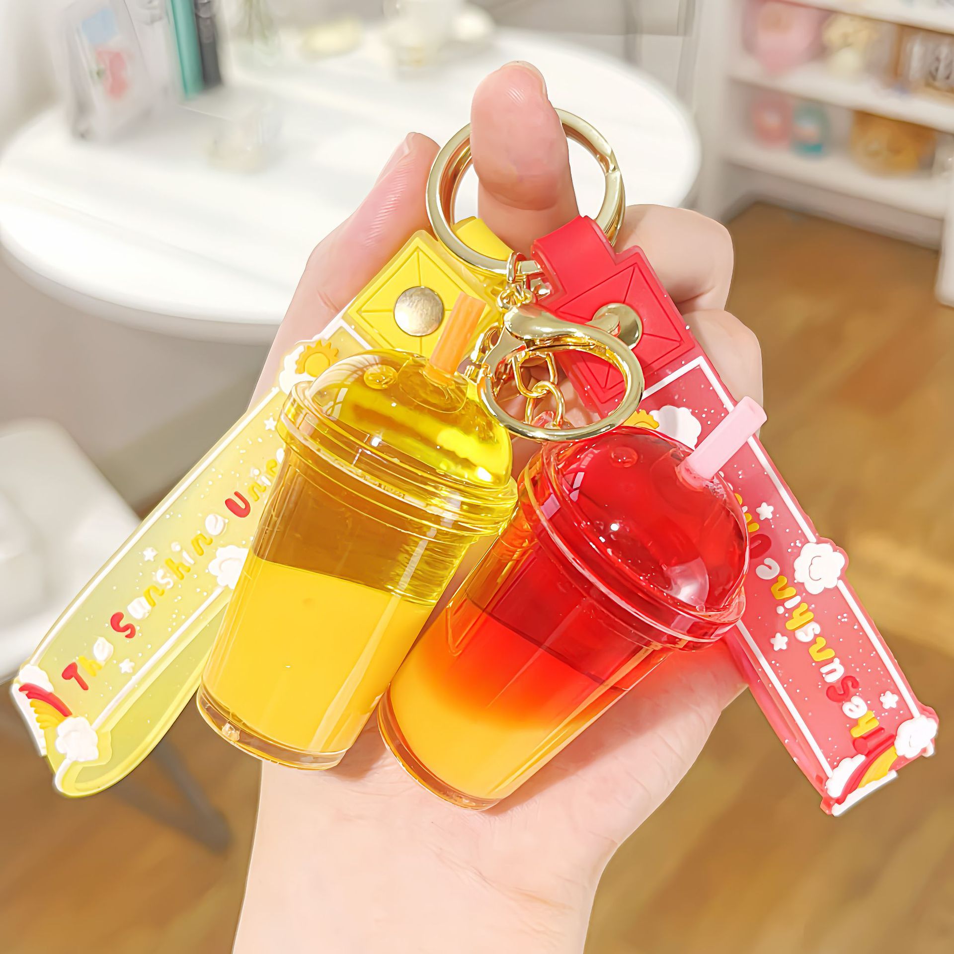 Milk tea cup, acrylic creative keychain, coffee cup, liquid sand pendant, exquisite and cute accessory, backpack pendant details Picture