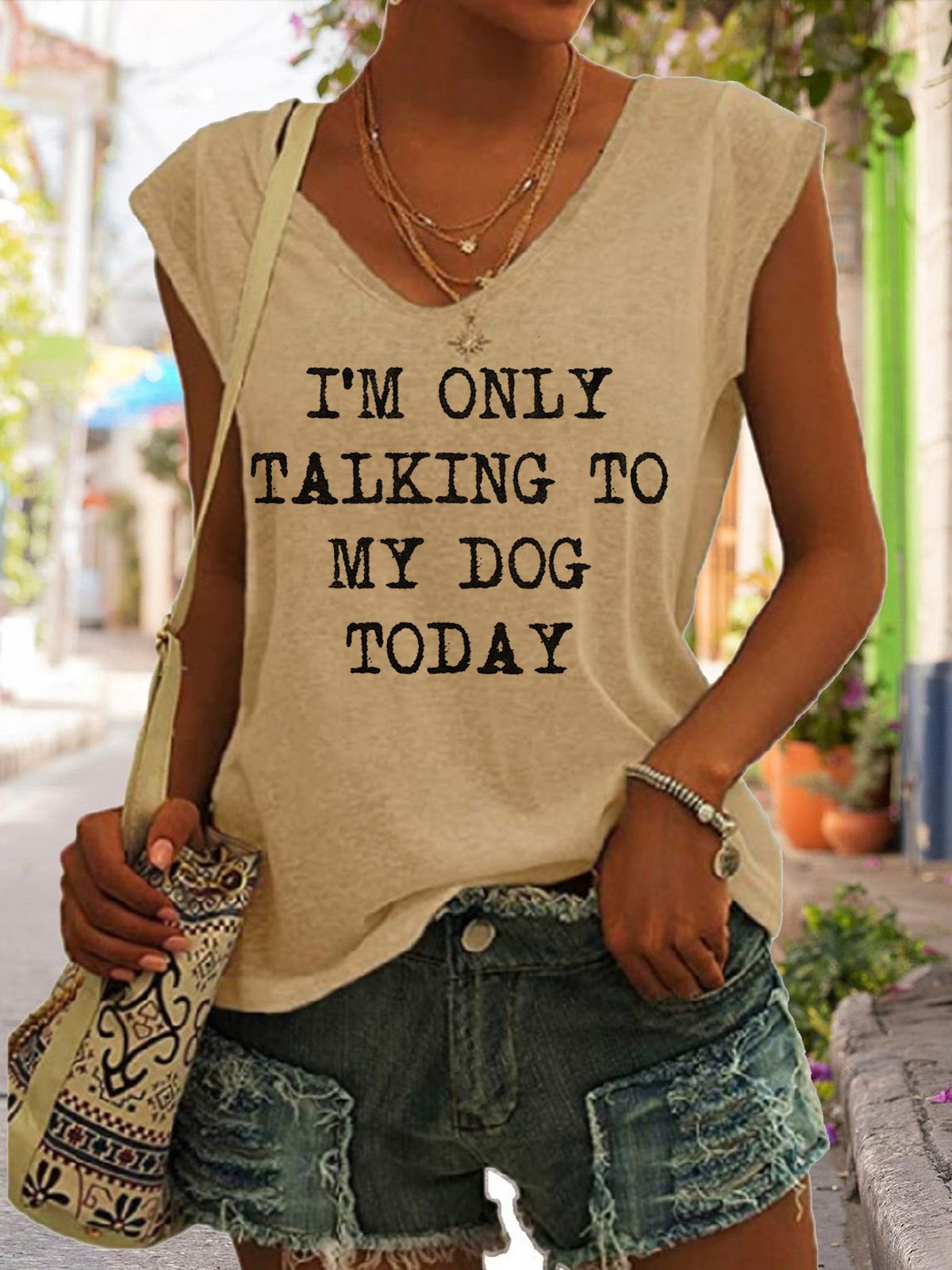 A special photo link for a patterned women's T-shirt, a cross-border European and American women's short-sleeved top details Picture