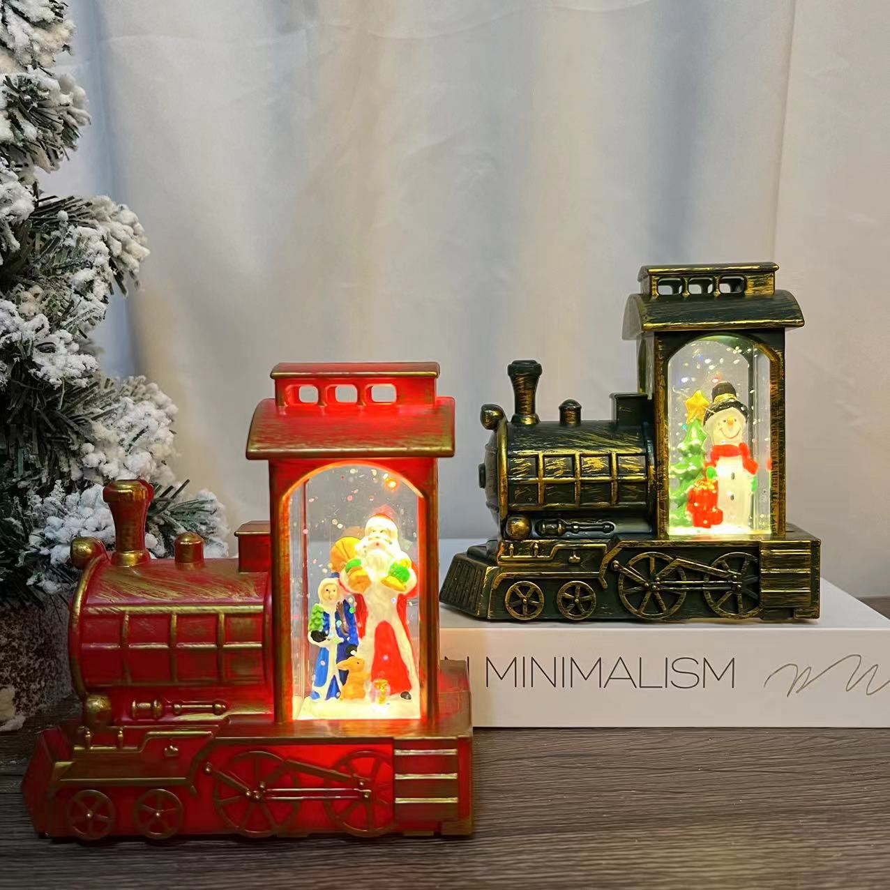 Santa Claus Small Train Decoration Christmas Water Balloon Wind Light Christmas Gift Christmas Small Oil Light Decoration Cross-Border New